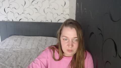 Snapshot of taxxxu chatting on May 15, 2026, 3:41 pm Diana online show from May 15, 2026, 3:41 pm