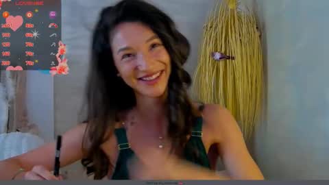 TayaKayan online show from September 19, 2025, 7:32 am