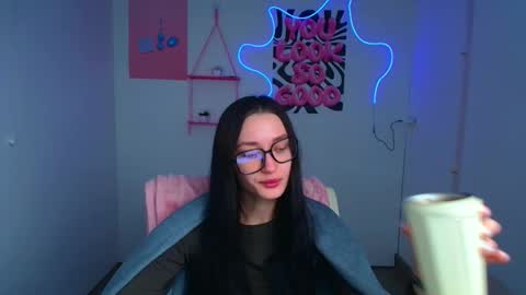 Taya online show from February 18, 2026, 6:20 am