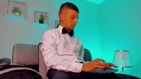 Snapshot of tayer_bennet chatting on September 18, 2025, 4:36 am tayer_bennet online show from September 18, 2025, 4:36 am