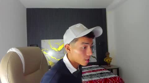 TAYLER online show from December 18, 2025, 3:12 am