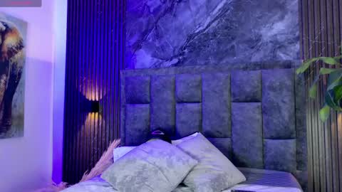 taylo_brown online show from April 21, 2026, 7:50 pm