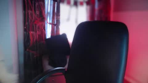 Taylor 3 online show from October 28, 2025, 3:04 pm