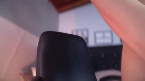 Taylor 3 online show from November 20, 2025, 6:51 pm