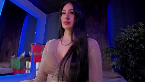 Snapshot of taylor_jonnees chatting on December 28, 2024, 3:37 pm Taylor  Help me to get 100 thumbs up online show from December 28, 2024, 3:37 pm