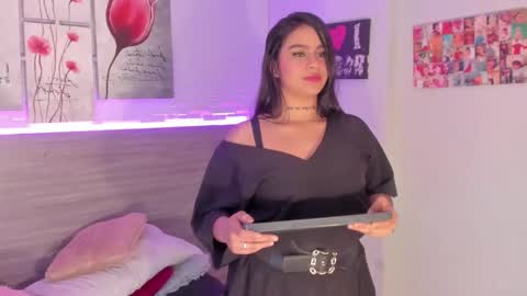 Taylor  online show from February 23, 2026, 12:24 pm