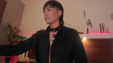 Taylor online show from April 10, 2026, 9:41 pm