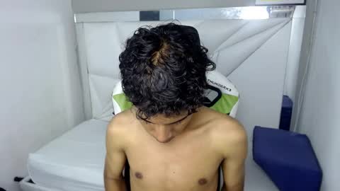 Snapshot of taylorr_junior_ chatting on March 31, 2026, 4:57 am TAYLOR online show from March 31, 2026, 4:57 am