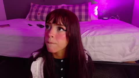 Snapshot of taylorsmitth_ chatting on November 20, 2025, 11:54 am TAYLOR online show from November 20, 2025, 11:54 am