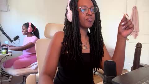Snapshot of taylorsosweets chatting on May 29, 2026, 8:40 pm Taylor online show from May 29, 2026, 8:40 pm