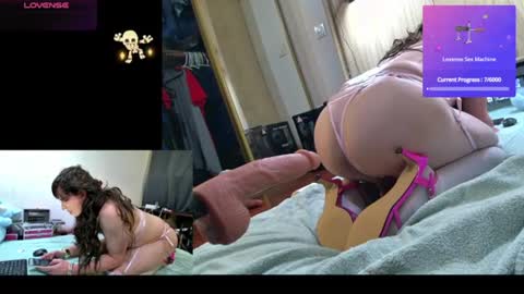 taylotmathews online show from December 20, 2025, 9:55 pm