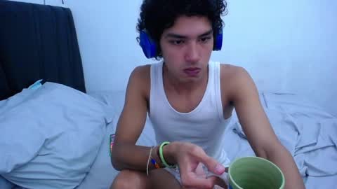 Tayron online show from January 15, 2025, 2:17 am