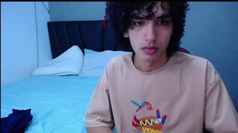 Tayron online show from October 10, 2025, 7:46 pm