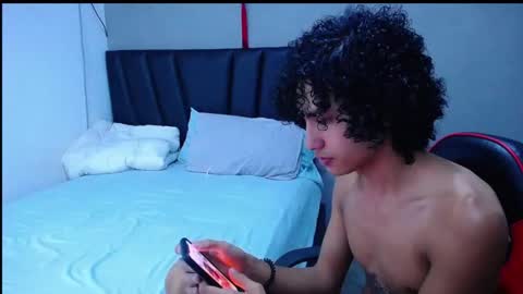 Tayron online show from October 27, 2025, 6:45 pm