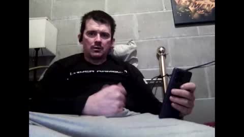 Snapshot of tbaxter95187 chatting on March 1, 2026, 9:50 pm tbaxter95187 online show from March 1, 2026, 9:50 pm