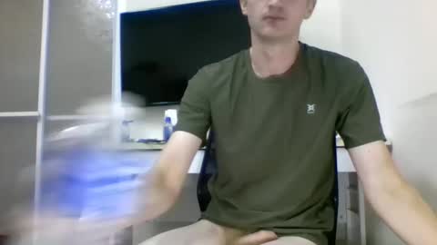 tcute0 online show from September 25, 2025, 8:12 pm