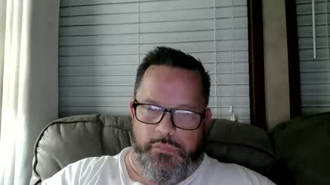 tdhawk87 online show from February 16, 2026, 10:44 am