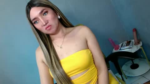 ellaine online show from February 1, 2025, 1:02 am