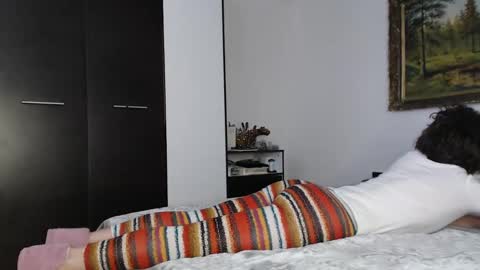 ALICIA--- online show from February 25, 2025, 8:36 am