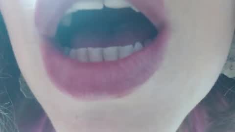 ALICIA--- online show from September 25, 2025, 6:39 am