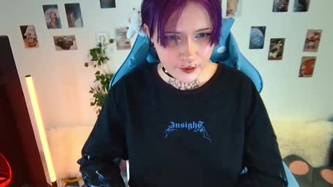 Snapshot of technical_face_powder_error chatting on December 5, 2025, 11:19 am technical_face_powder_error online show from December 5, 2025, 11:19 am