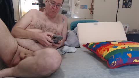 Snapshot of ted1982qqq chatting on March 9, 2025, 10:08 pm Ted online show from March 9, 2025, 10:08 pm