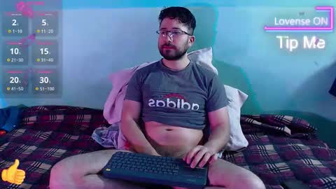 Snapshot of teddy_foster chatting on February 27, 2026, 1:22 pm teddy_foster online show from February 27, 2026, 1:22 pm