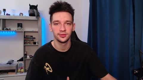 Snapshot of teddy_mode chatting on February 8, 2025, 5:08 am Teddy online show from February 8, 2025, 5:08 am