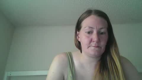 SweetStephanie online show from May 13, 2026, 6:49 pm