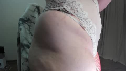 Snapshot of teeencutee chatting on December 2, 2024, 5:04 am Monika --------------2  stream 700 GMT day online show from December 2, 2024, 5:04 am