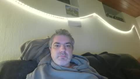 Peter online show from October 24, 2025, 3:47 am