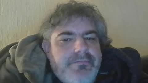 Peter online show from April 16, 2026, 9:39 pm