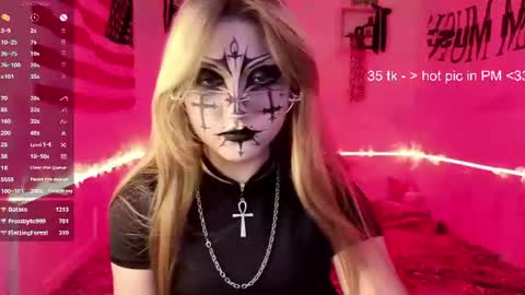 Snapshot of teganbruns chatting on June 18, 2026, 5:17 pm teganbruns online show from June 18, 2026, 5:17 pm