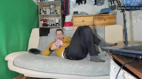 Virg Lszl online show from February 3, 2025, 10:21 pm