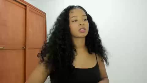 Snapshot of teles10 chatting on September 30, 2025, 2:05 am Teles2023 online show from September 30, 2025, 2:05 am