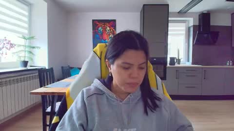 Amazing SALOME online show from November 18, 2025, 8:30 am