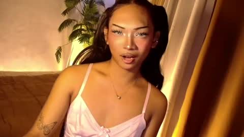 Snapshot of temptation_ashley chatting on June 26, 2026, 7:35 am temptation_ashley online show from June 26, 2026, 7:35 am
