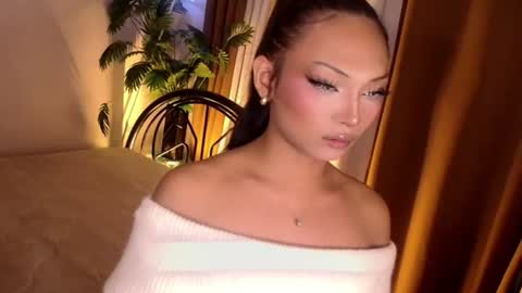 Snapshot of temptation_ashley chatting on July 30, 2026, 6:51 pm temptation_ashley online show from July 30, 2026, 6:51 pm