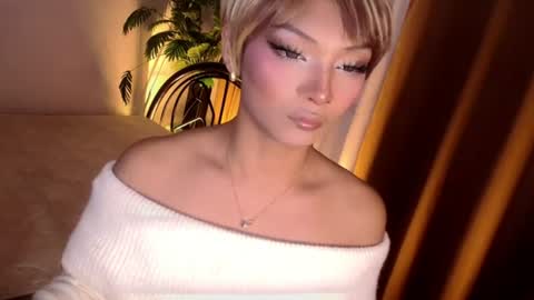 Snapshot of temptation_ashley chatting on August 3, 2026, 7:50 pm temptation_ashley online show from August 3, 2026, 7:50 pm