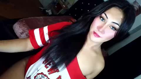 Snapshot of temptationoflust chatting on May 31, 2026, 10:11 am Im Dianna DONT FORGET TO FOLLOW ME online show from May 31, 2026, 10:11 am