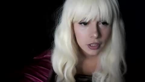 temptedbrat online show from March 12, 2026, 5:35 am