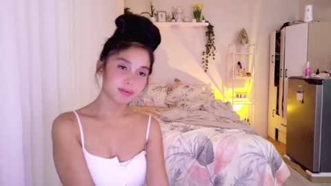 temptessa20 online show from November 5, 2025, 11:54 am