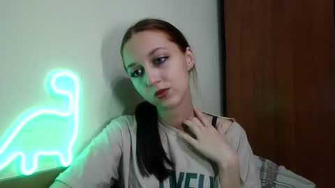 temptingvision online show from February 25, 2025, 6:31 pm