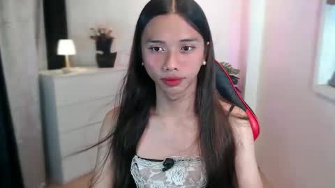 temptress_fai online show from November 18, 2025, 2:32 pm