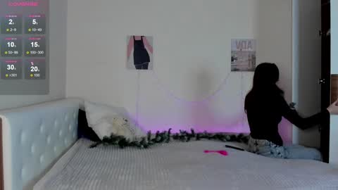 Sexy girl Li online show from December 31, 2024, 12:25 pm