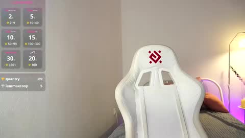 Sexy girl Li online show from March 7, 2025, 3:18 pm