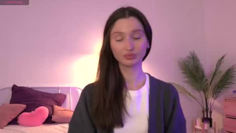 Sexy girl Li online show from September 13, 2025, 12:16 pm