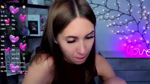 Snapshot of tendermist chatting on July 17, 2026, 8:24 pm Nelly online show from July 17, 2026, 8:24 pm