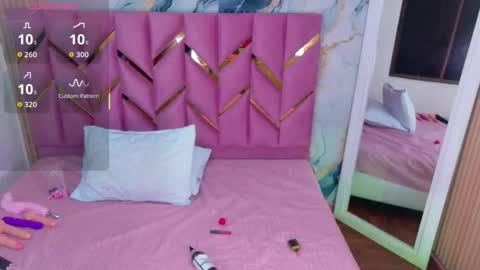 Tatiana online show from November 10, 2025, 12:26 pm