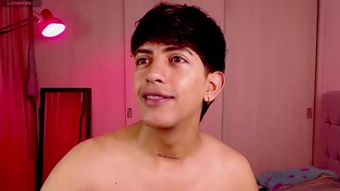 teo brown Independent model online show from December 1, 2024, 4:29 pm